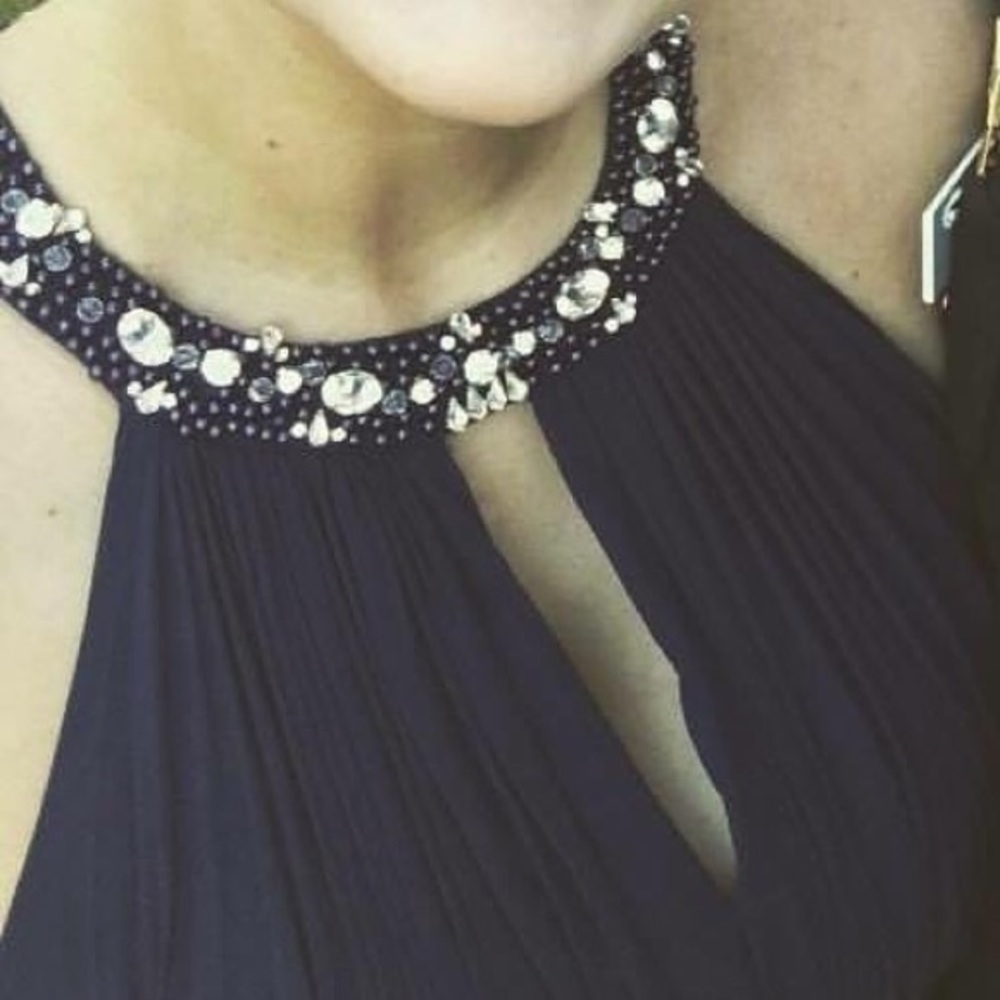 Navy blue gown with bejeweled neckline - Picture 2 of 2